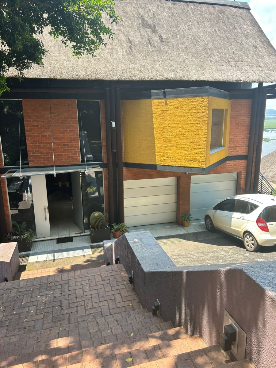 3 Bedroom Property for Sale in Kosmos North West